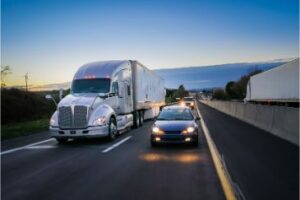 What to Do Immediately After a Truck Accident in Florida